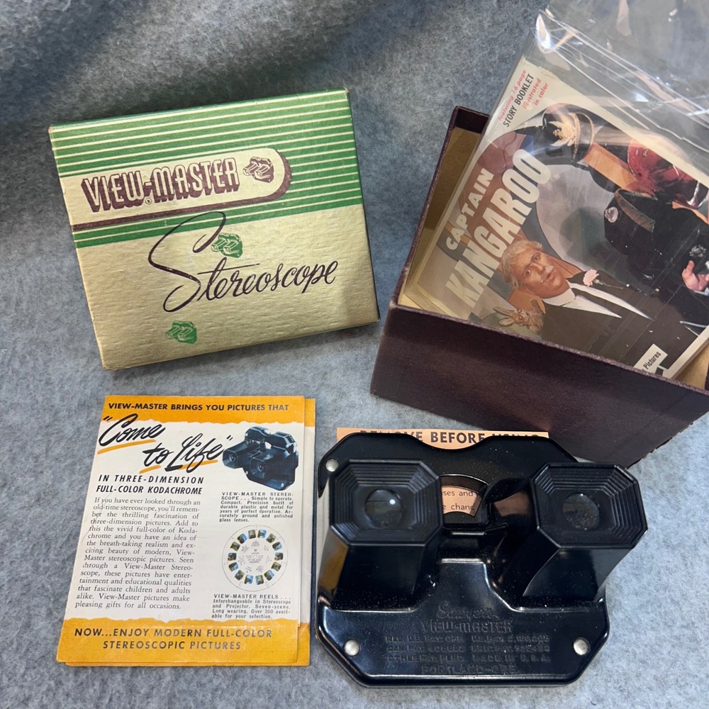 View-Master Stereoscope Black Sawyers Viewer Captain Kangaroo Reels Box